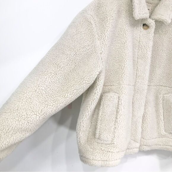 Lucky Brand Cream Sherpa Fleece Quilt Lined Button Up Teddy Shirt Jacket - Picture 9 of 16